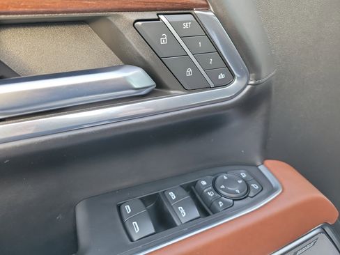 Certified 2024 GMC Sierra 2500 Denali Ultimate image 20