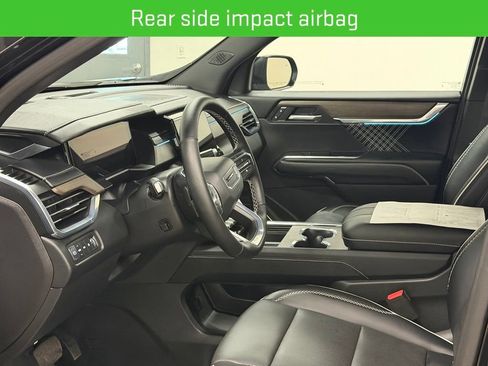 Used 2026 GMC Acadia Denali w/ LPO, Floor Liner Package AWD/4WD image 22