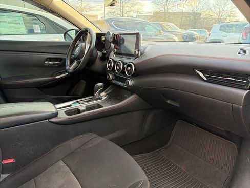 Used 2022 Nissan Sentra SR w/ Electronics Package image 29
