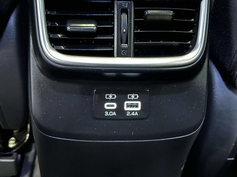 Used 2024 Subaru Legacy Premium AWD/4WD image 11