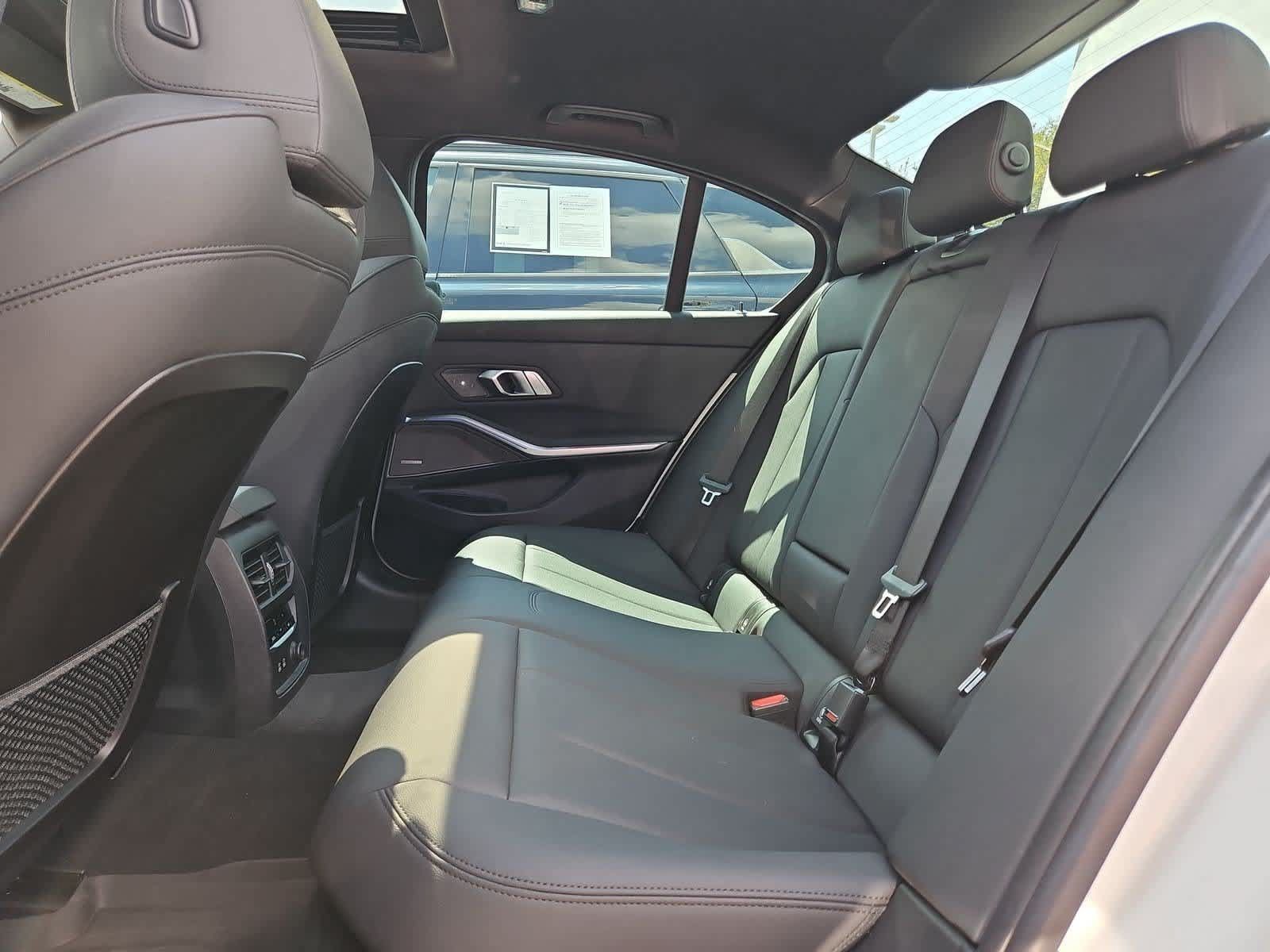 Used 2019 BMW 330i Sedan w/ Premium Package RWD image 20