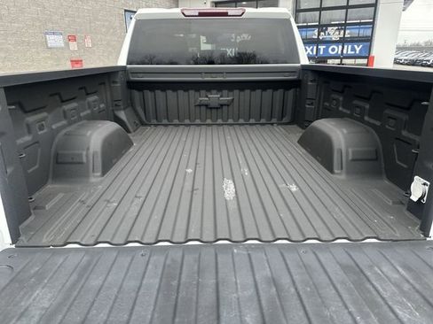 Used 2022 Chevrolet Silverado 1500 RST w/ Redline Edition image 21