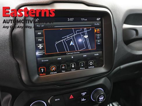 Used 2023 Jeep Renegade Latitude AWD/4WD image 18