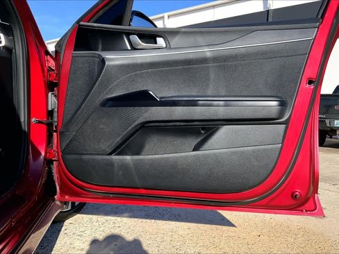 Used 2023 Kia K5 GT-Line image 21