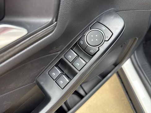 New 2025 Ford Escape SE w/ PHEV Premium Package image 15