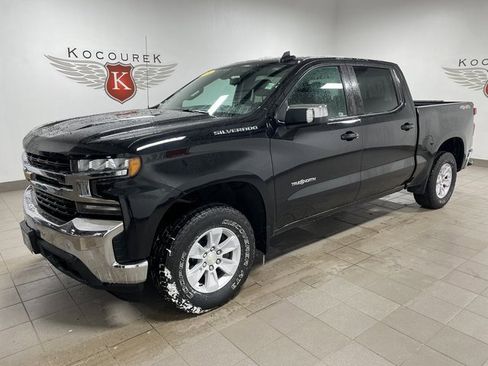 Used 2019 Chevrolet Silverado 1500 LT image 3
