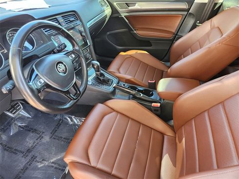 Used 2018 Volkswagen Golf Alltrack SEL image 6