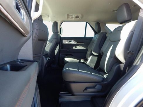 New 2026 Ford Explorer Active w/ Active Comfort Package RWD image 12