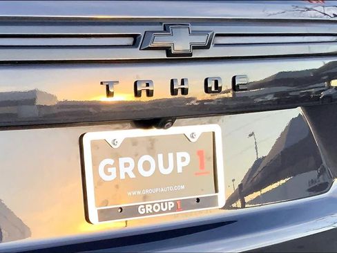 Used 2022 Chevrolet Tahoe LT w/ Luxury Package image 27