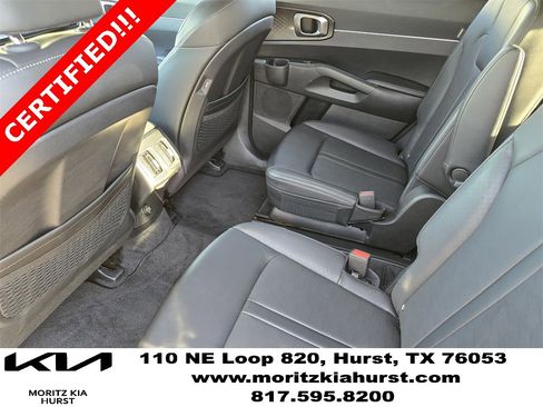 Certified 2025 Kia Sorento EX w/ Panoramic Sunroof Package image 30
