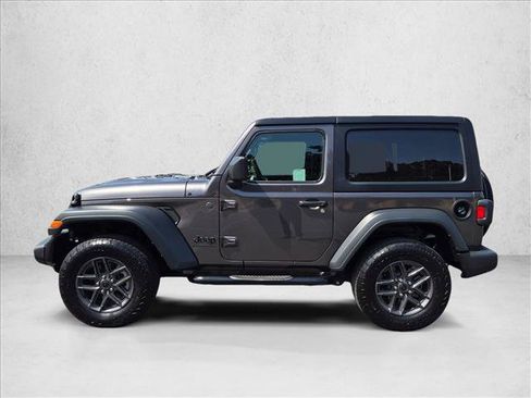 Used 2025 Jeep Wrangler Sport AWD/4WD image 9