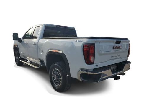 Used 2022 GMC Sierra 2500 SLE w/ SLE Convenience Package AWD/4WD image 3