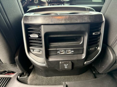 Used 2019 RAM 1500 Big Horn image 26