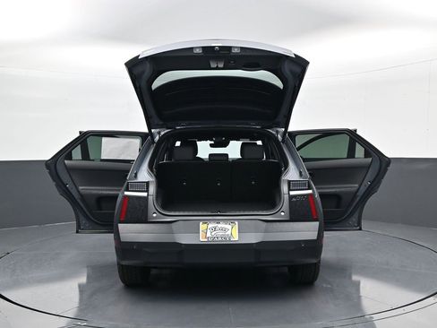 New 2025 Hyundai Ioniq 5 XRT image 32