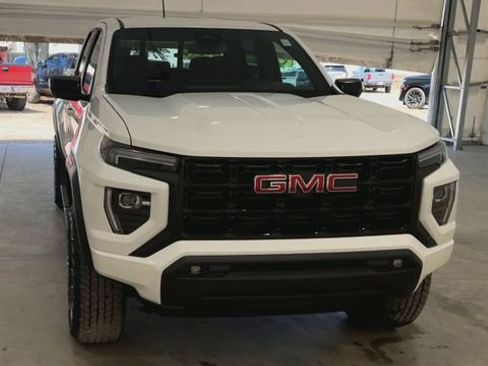 New 2026 GMC Canyon Elevation w/ Convenience Package RWD image 3
