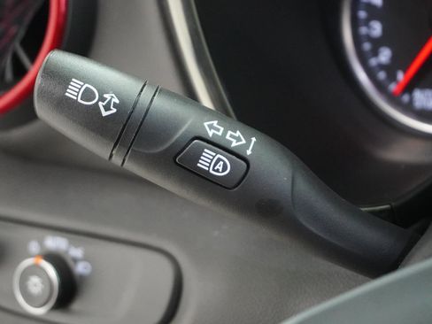 Used 2021 Chevrolet Blazer RS w/ Enhanced Convenience Package image 23