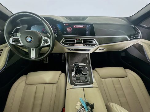 Used 2021 BMW X5 xDrive40i w/ M Sport Package image 10