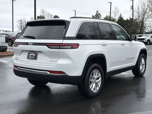New 2026 Jeep Grand Cherokee Laredo AWD/4WD image 12