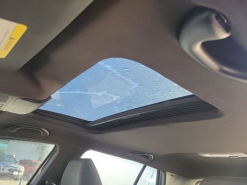 Used 2012 Volkswagen GTI 4-Door image 10