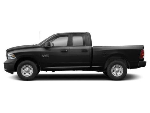 Used 2020 RAM 1500 Tradesman w/ Chrome Plus Package RWD image 2