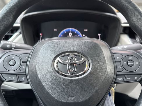 Certified 2026 Toyota Corolla Cross L image 24