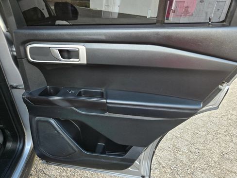 Used 2020 Ford Explorer 4WD image 33
