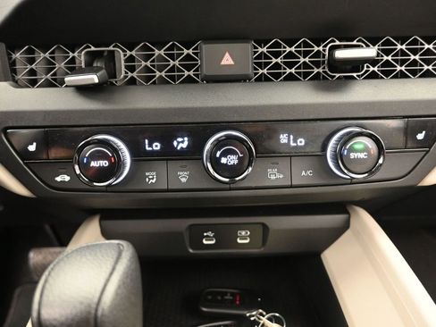 Certified 2023 Honda Accord EX image 22