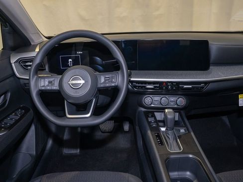 New 2026 Nissan Kicks S image 7