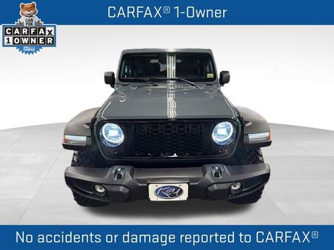Used 2025 Jeep Wrangler Sport AWD/4WD image 2