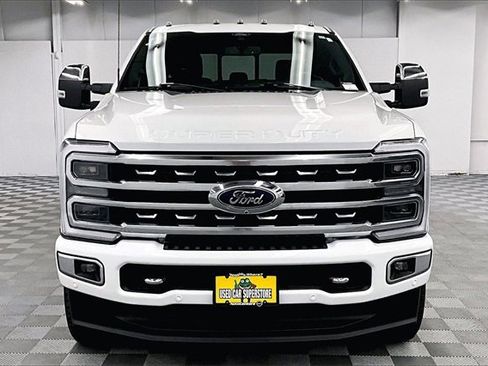 Used 2024 Ford F350 Platinum image 3