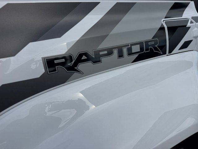 Used 2024 Ford Bronco Raptor w/ Interior Carbon Fiber Pack 6 AWD/4WD image 11