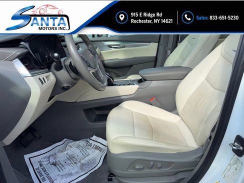 Used 2022 Cadillac XT5 Premium Luxury AWD/4WD image 7