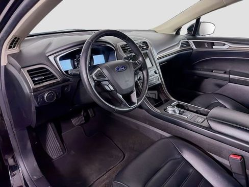 Used 2020 Ford Fusion SEL image 10
