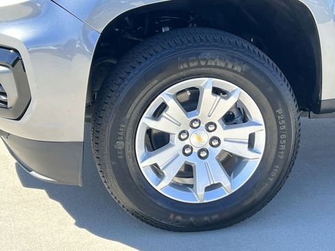 Used 2022 Chevrolet Colorado LT image 32