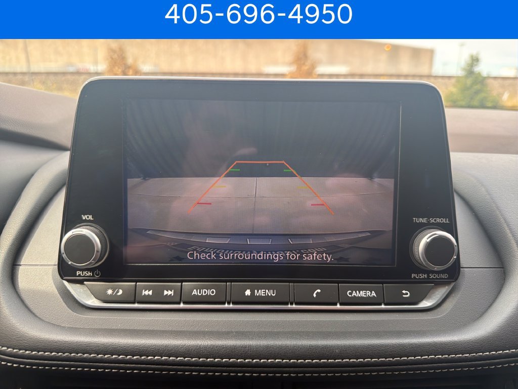 Used 2023 Nissan Rogue SV FWD image 32