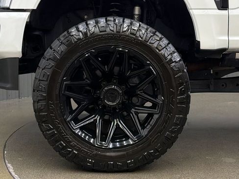 Used 2026 Ford F250 Platinum AWD/4WD image 10