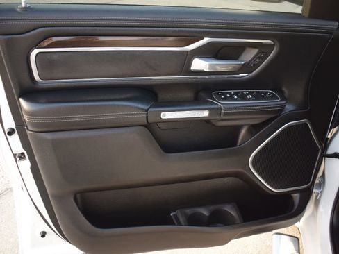 Used 2022 RAM 1500 Laramie image 10