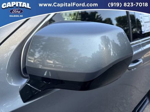Used 2022 GMC Yukon SLE RWD image 12