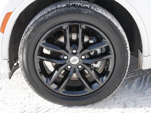 Certified 2025 Dodge Durango GT image 15