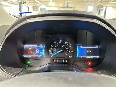 Used 2024 Ford Edge SEL image 10