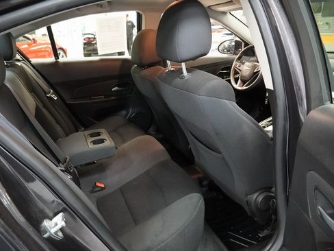 Used 2015 Chevrolet Cruze LT image 21