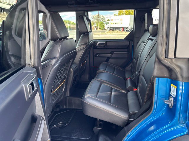 Used 2024 Ford Bronco Badlands AWD/4WD image 14
