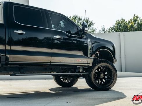 Used 2024 Ford F350 Platinum AWD/4WD image 33