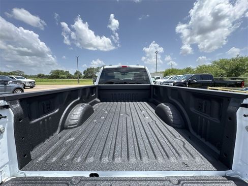 New 2025 Ford F350 XLT w/ FX4 Off-Road Package image 29