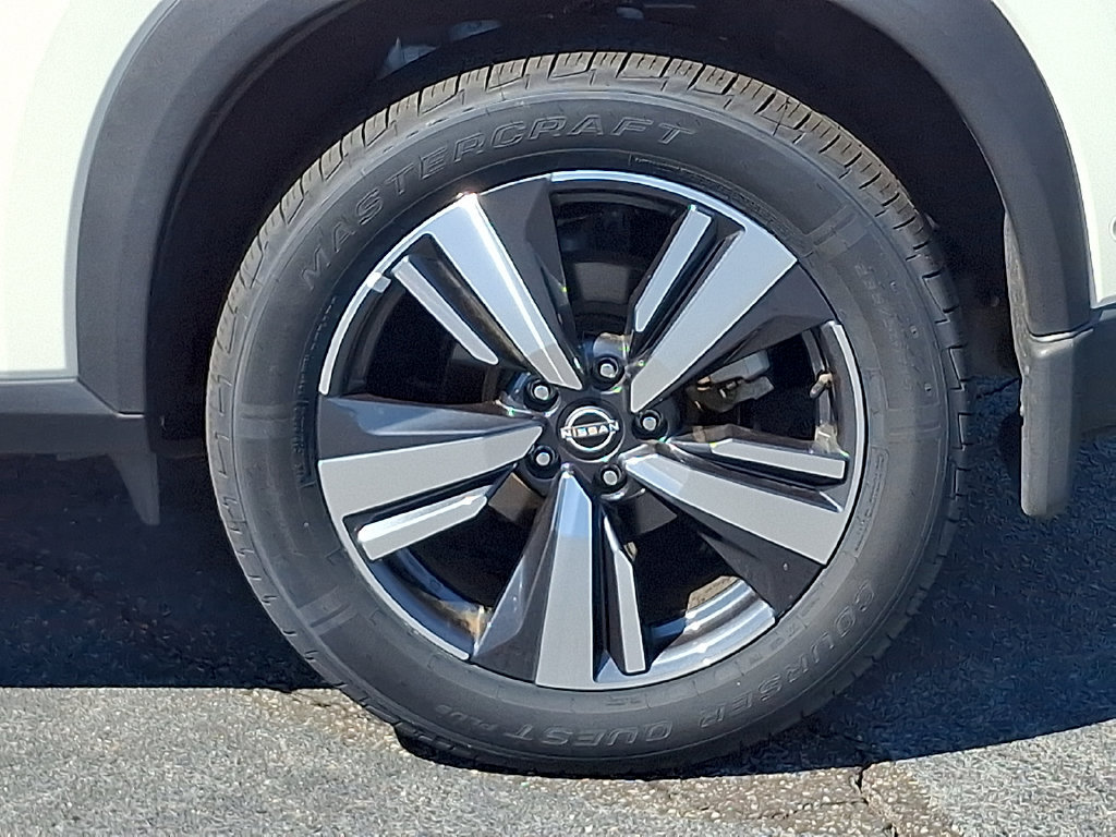 Used 2023 Nissan Rogue SL w/ SL Premium Package AWD/4WD image 8
