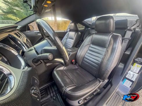 Used 2011 Ford Mustang GT Premium w/ Brembo Brake Pkg image 12