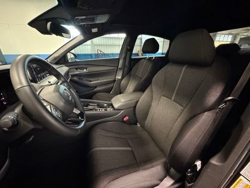Used 2025 Honda Accord Sport image 21