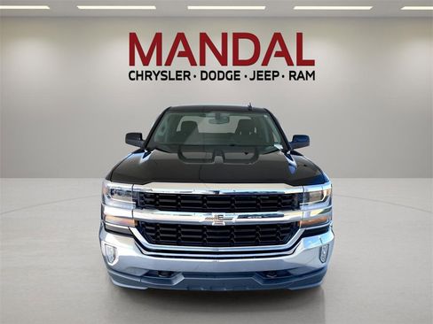 Used 2019 Chevrolet Silverado 1500 LT w/ LPO, Black Pack image 3