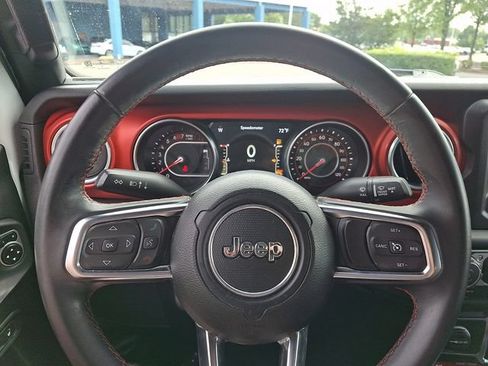 Used 2018 Jeep Wrangler Unlimited Rubicon AWD/4WD image 22
