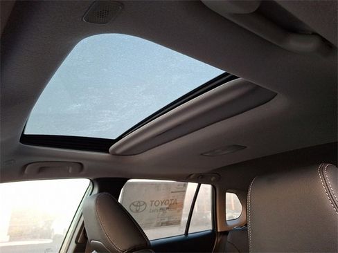 New 2026 Toyota Corolla Cross XLE image 9